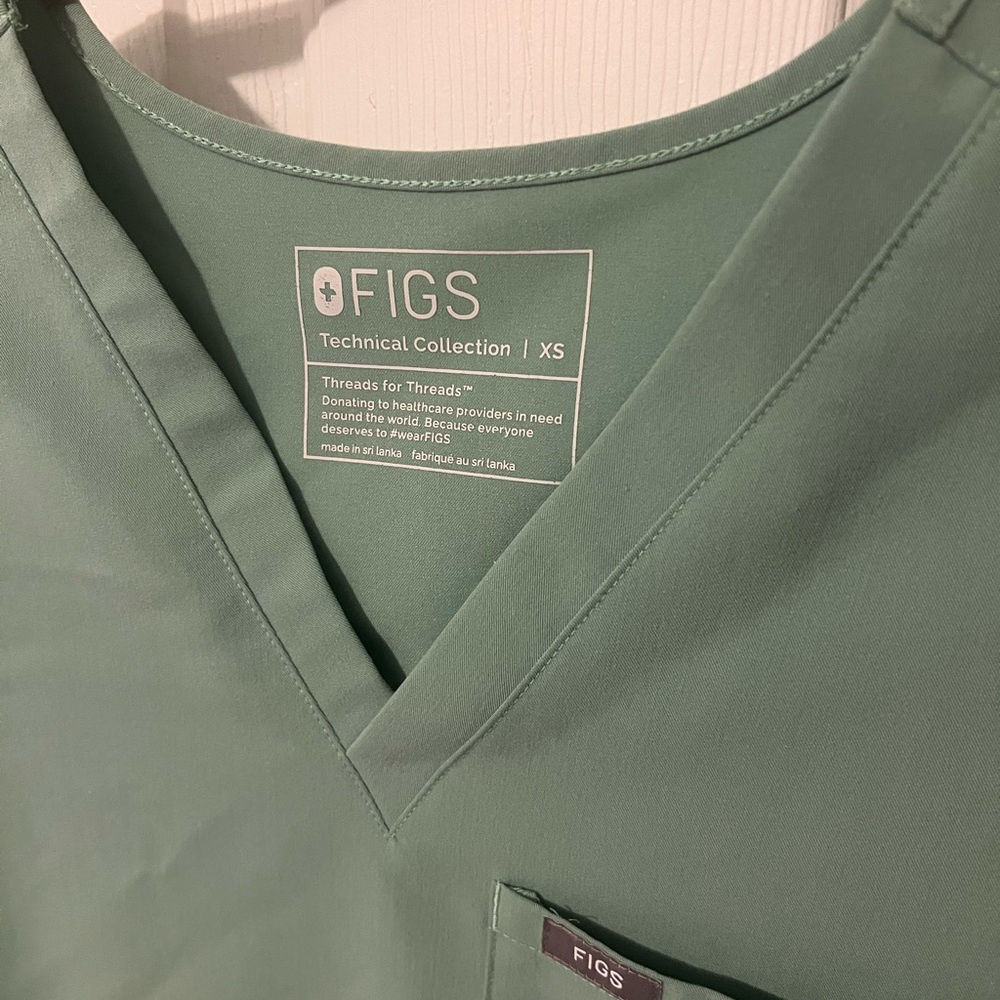 Figs one-pocket scrub top size XS
